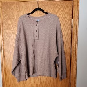 New With Tags Old Navy Women's Taupe Henley Top, Size Xxl